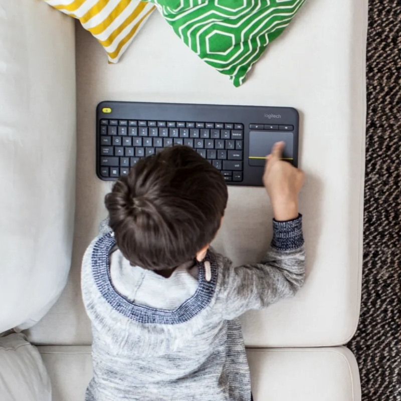 Logitech K400 Plus Wireless Keyboard with Touchpad